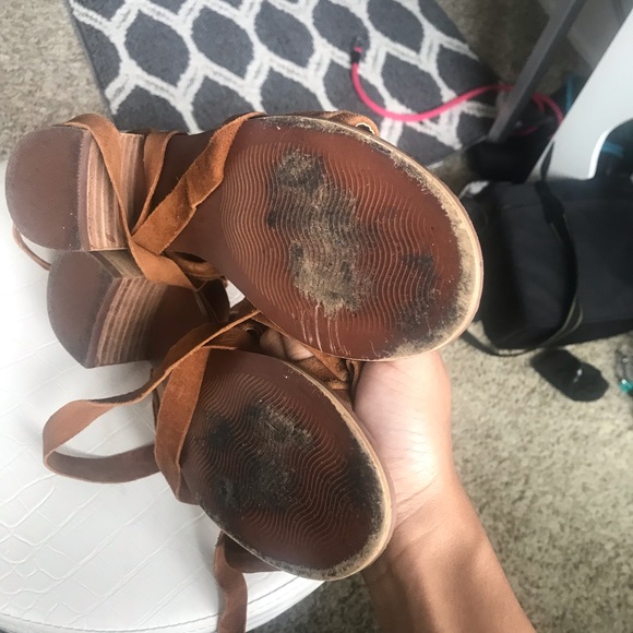 Steve Madden Brown Gladiator Ritual Sandal - Picture 3 of 4